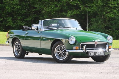 Lot 109 - 1975 MG B Roadster