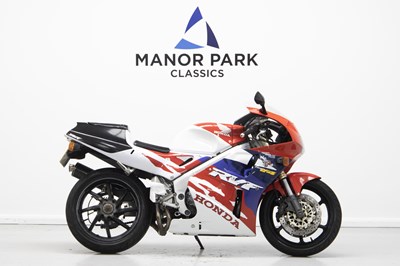 Lot 12 - 1994 Honda RVF400