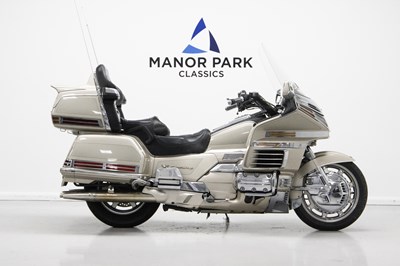 Lot 6 - 1999 Honda GL1500SE Gold Wing