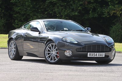 Lot 2004 Aston Martin Vanquish S