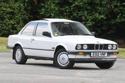 Lot 1987 BMW 320i (E30)