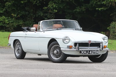 Lot 1974 MG B Roadster