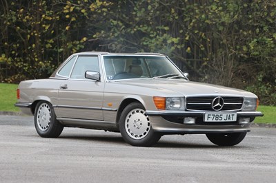 Lot 1988 Mercedes-Benz 300 SL