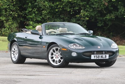 Lot 2001 Jaguar XKR 4.2 Convertible